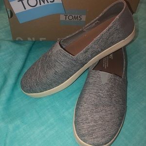 TOMS Avalon Slip On